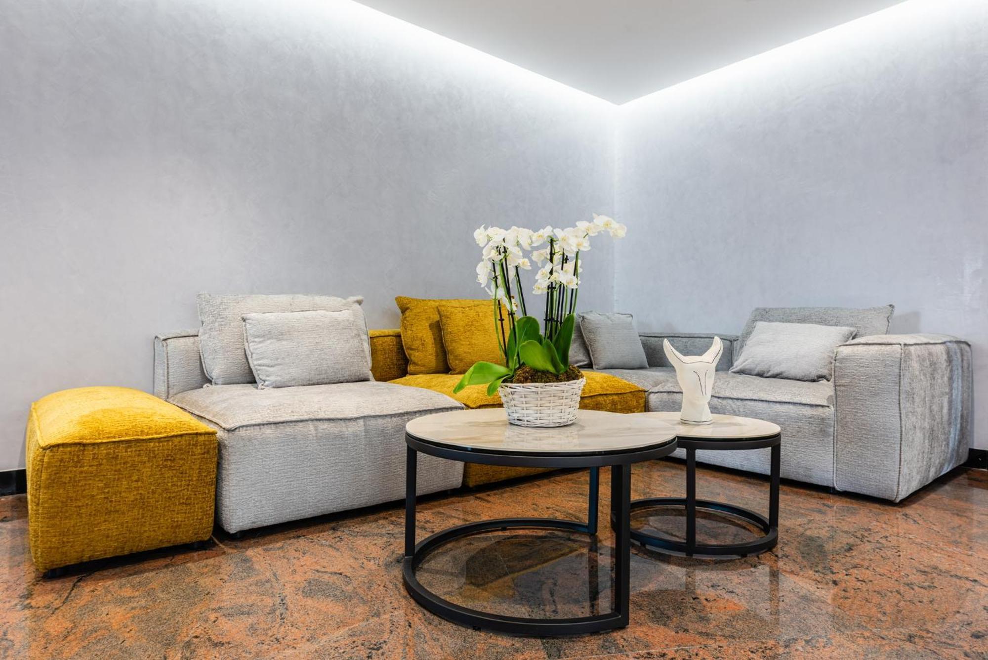 Brit Hotel Privilege Paris โคนี-ซู-บัว ภายนอก รูปภาพ